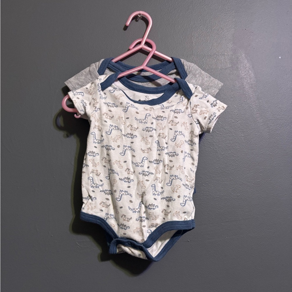 Duck duck goose dinosaur themed baby bodysuits bundle size 6-9m